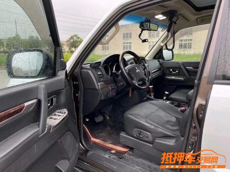 盐城18年三菱帕杰罗4