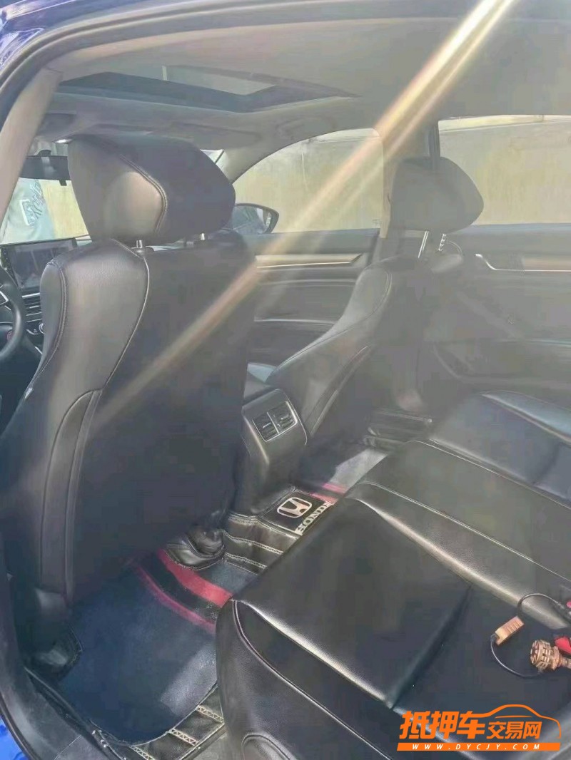 烟台18年本田雅阁4