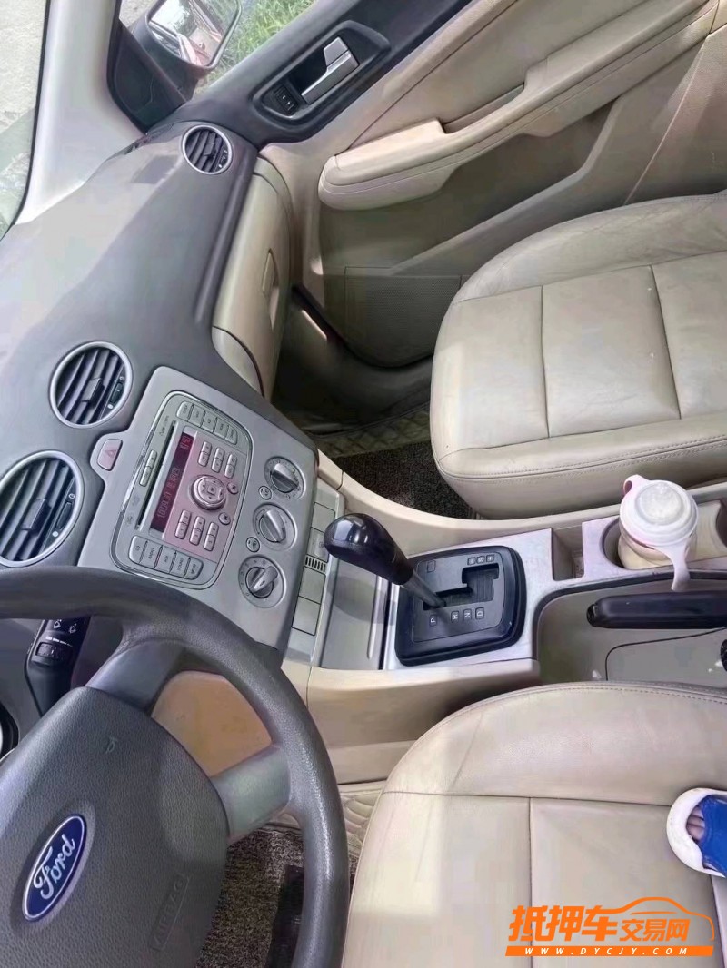 潍坊10年福特福克斯6