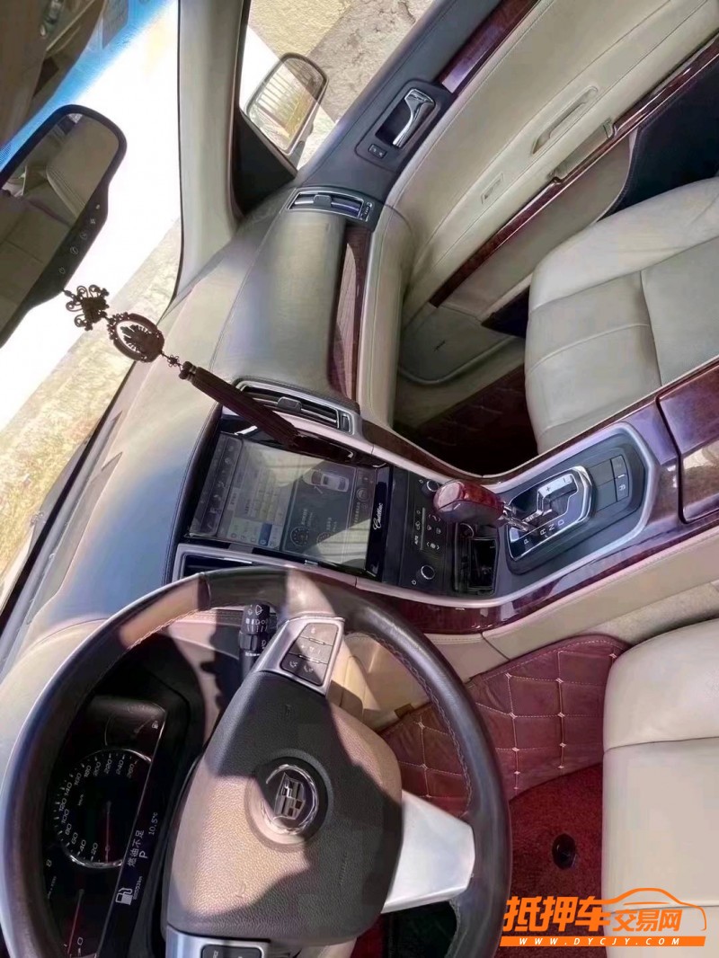 潍坊12年凯迪拉克赛威4