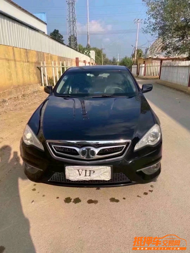 潍坊16年北汽绅宝D701