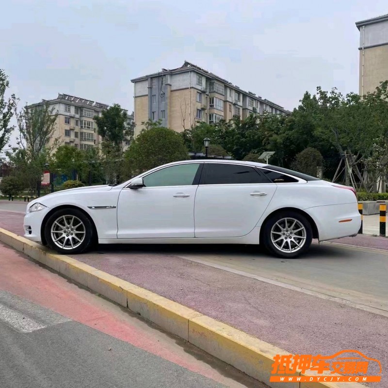 廈門12年捷豹XJ1