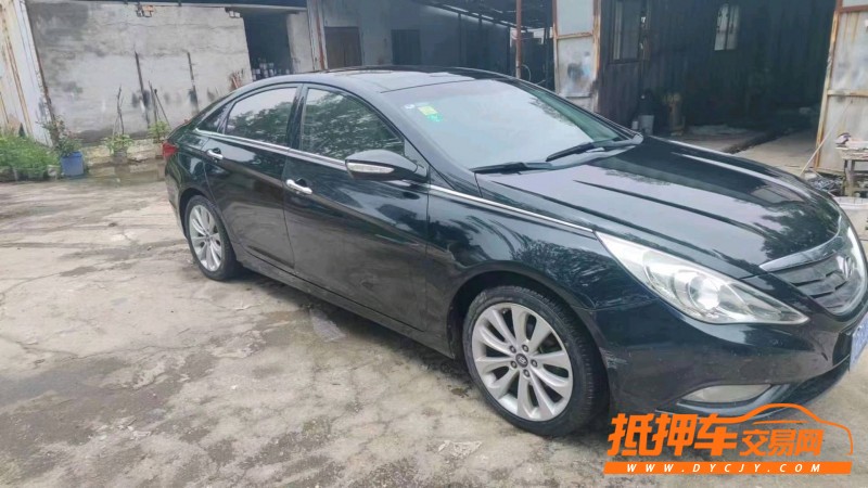 北京11年现代索纳塔八3