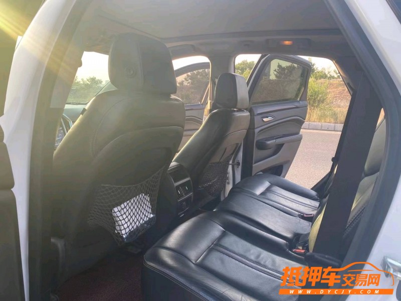 烟台13年凯迪拉克SRX4