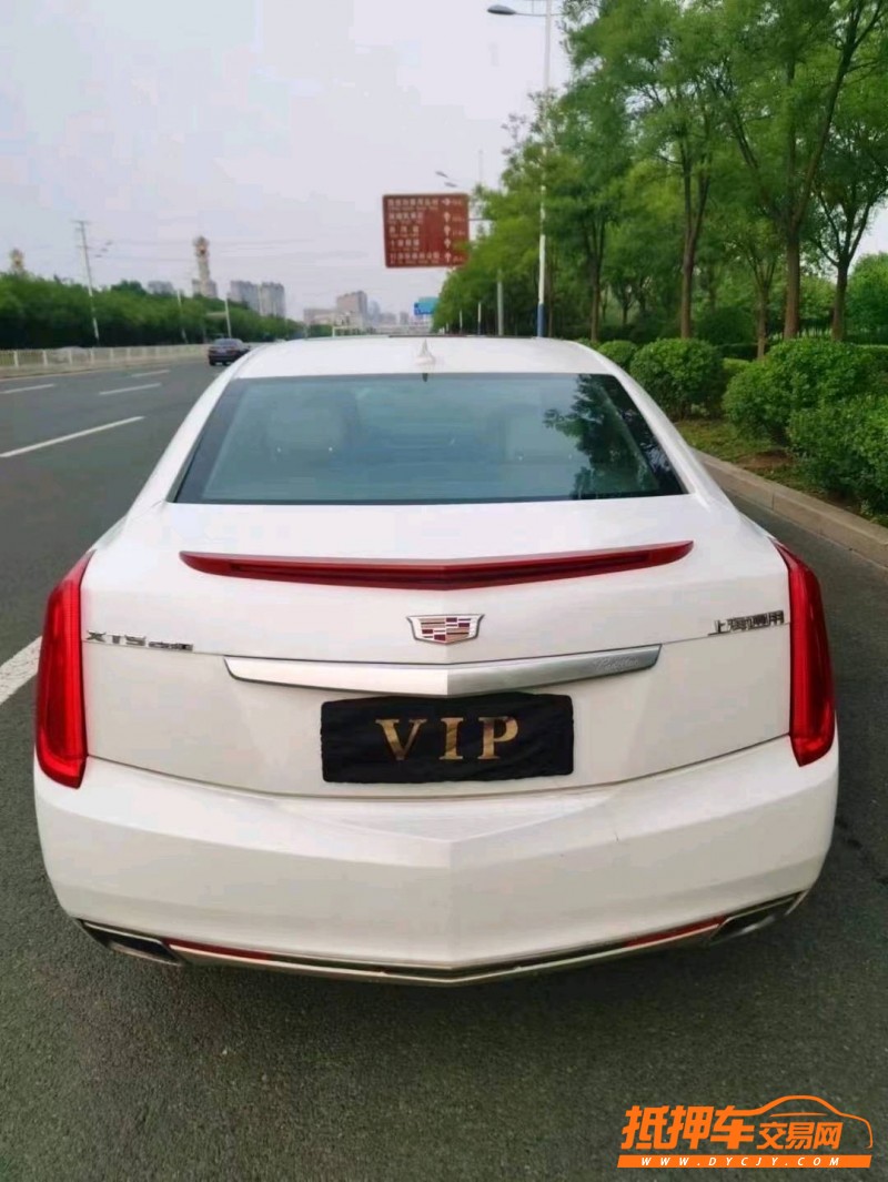 枣庄16年凯迪拉克XTS8