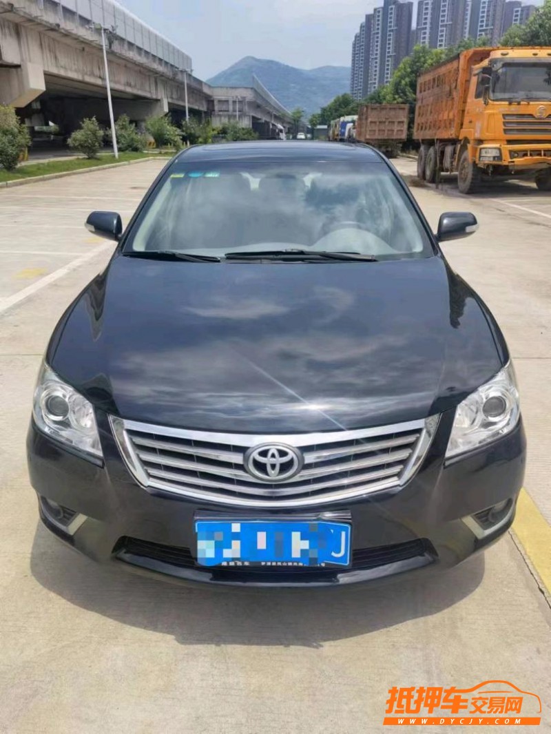 潍坊11年丰田凯美瑞1