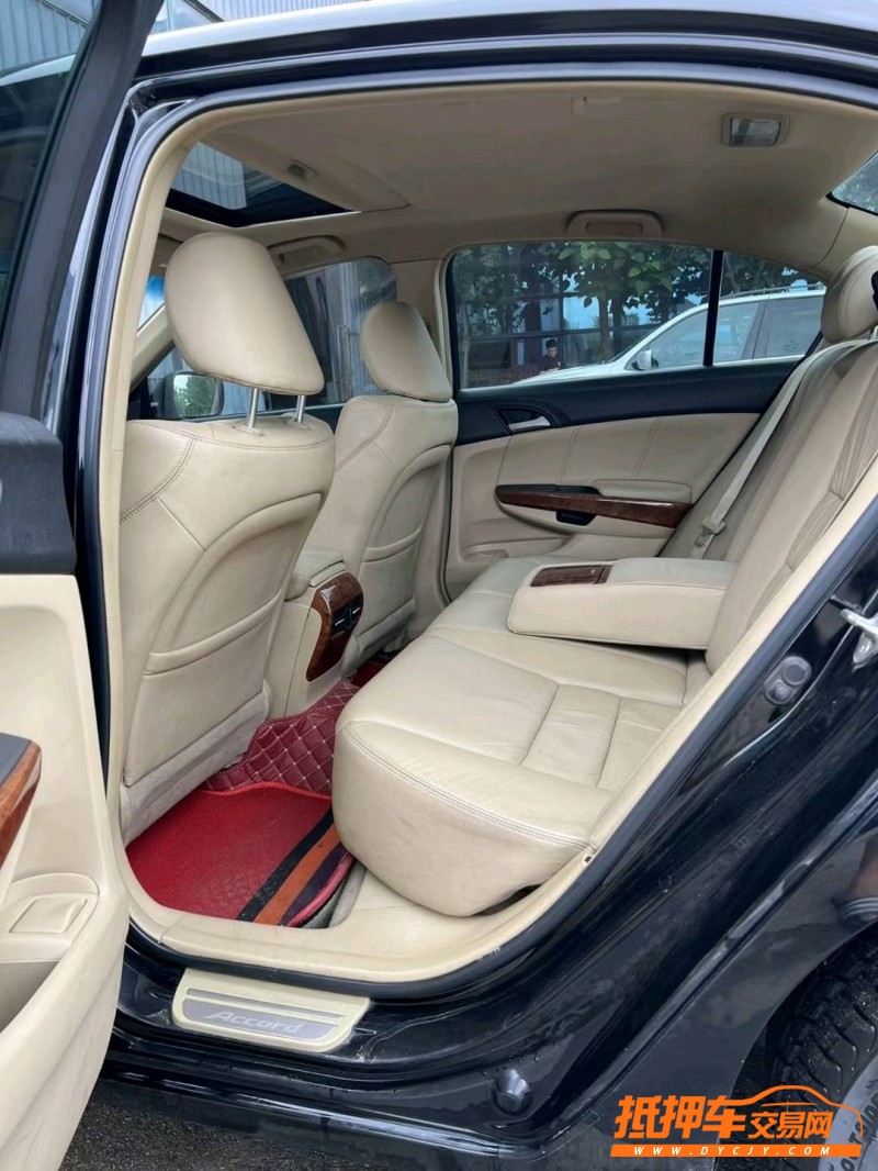 沈阳12年本田雅阁8