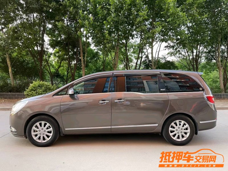 邢台11年别克GL86