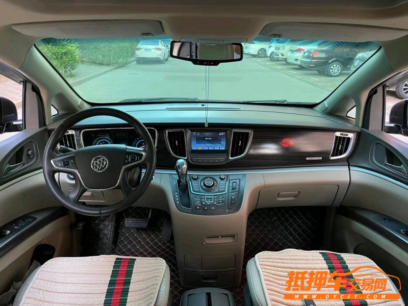 邢台11年别克GL82