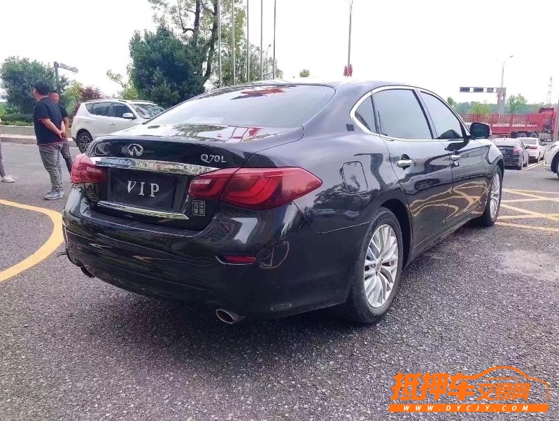 九江18年英菲尼迪Q705