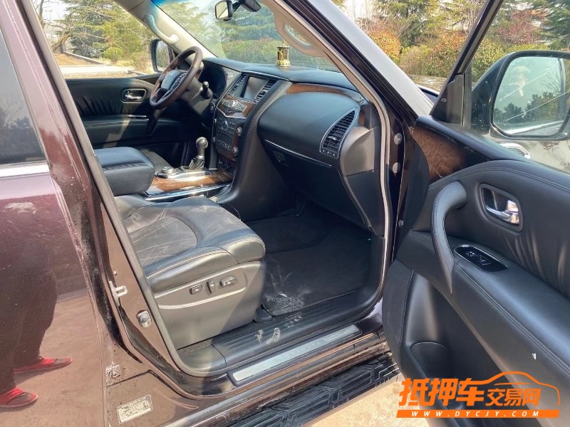 青島11年英菲尼迪QX567