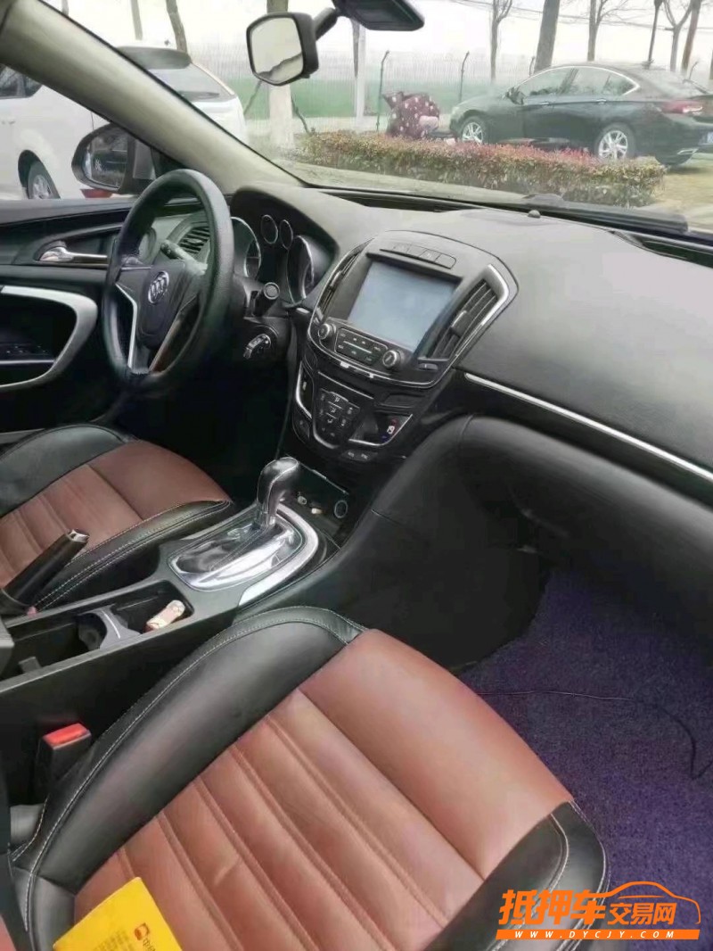 徐州14年别克君威8