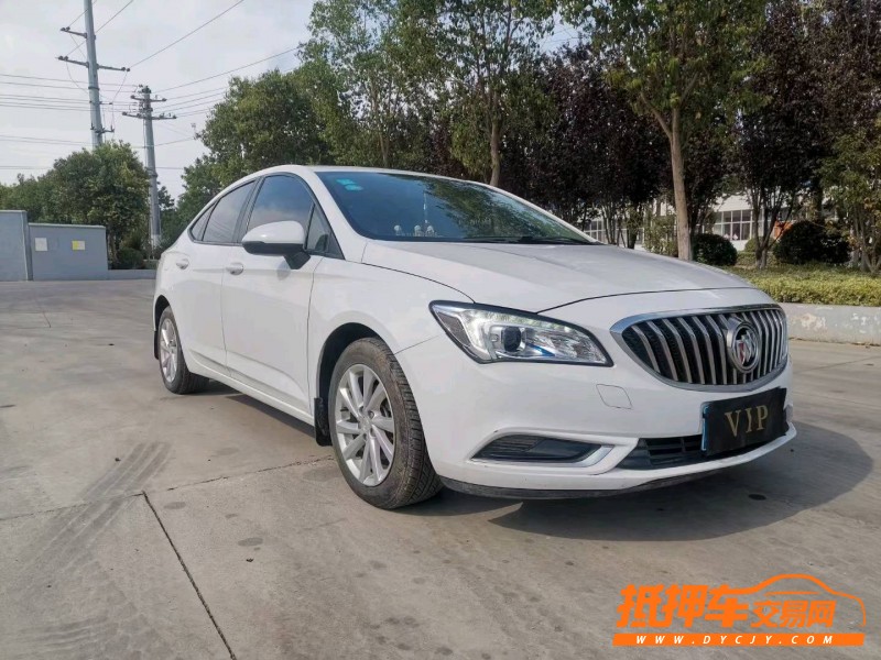 徐州17年别克威朗8