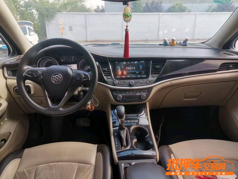 徐州17年别克威朗5