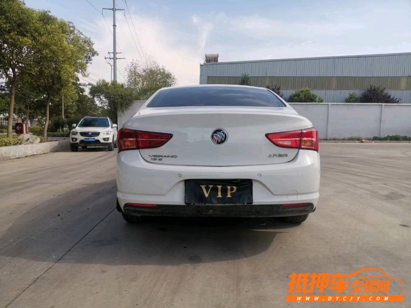 徐州17年别克威朗1