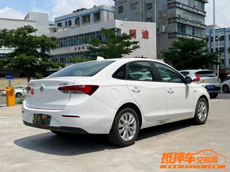 东莞21年别克英朗8