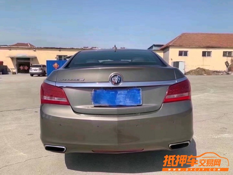 青岛14年别克君越9