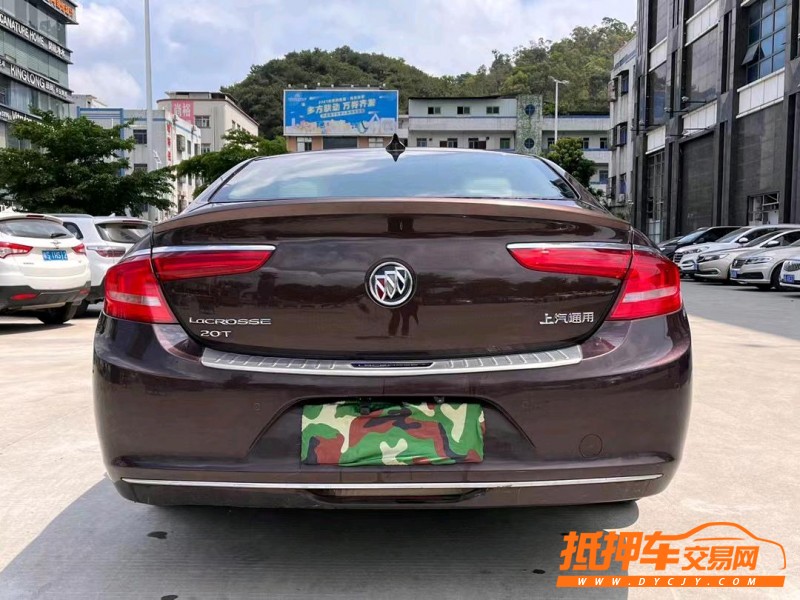 东莞17年别克君越9