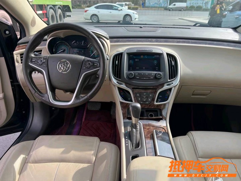 徐州15年别克君越8