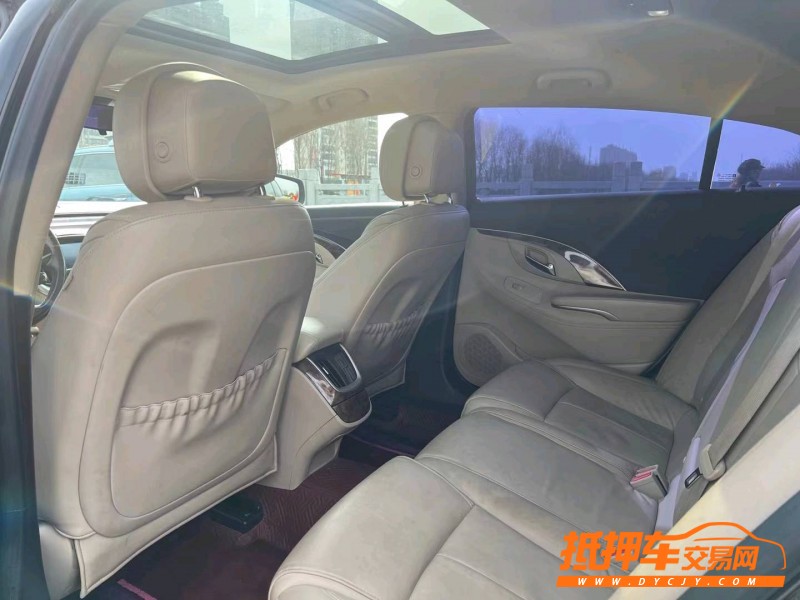 徐州15年别克君越9