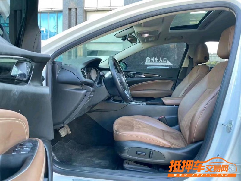 东莞19年别克君威7