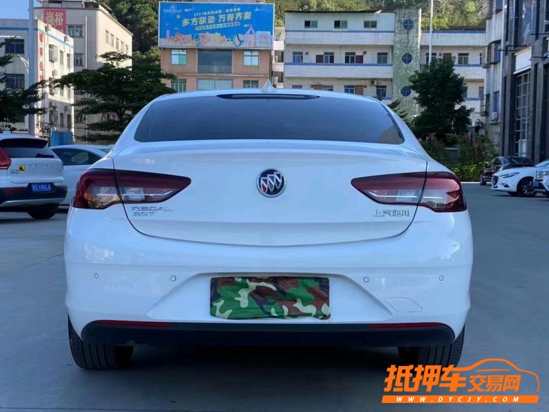 东莞19年别克君威9