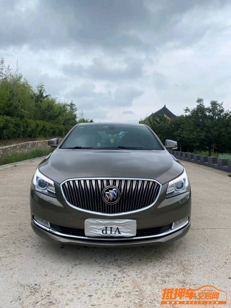 青岛14年别克君越1