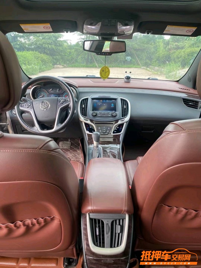 青岛14年别克君越4