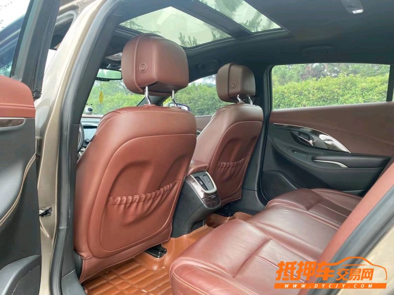 青岛14年别克君越7