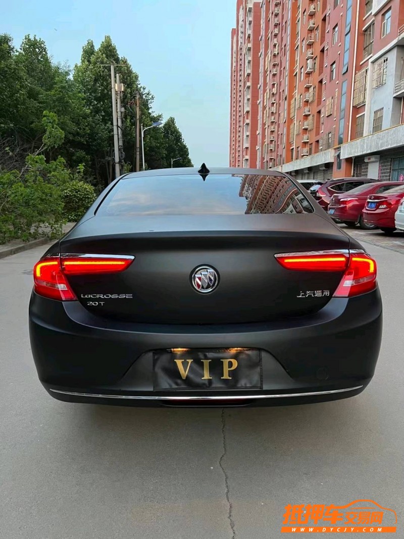 邢台18年别克君越9