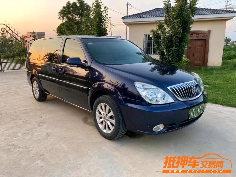 徐州13年别克GL82