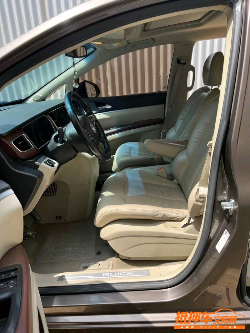 徐州18年别克GL86