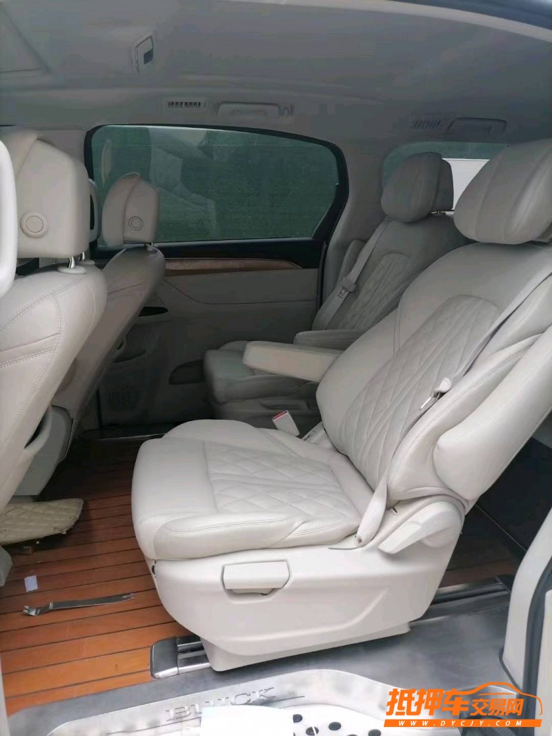 徐州19年别克GL85