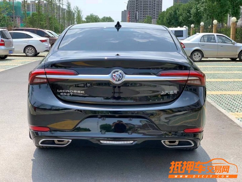 潍坊20年别克君越9