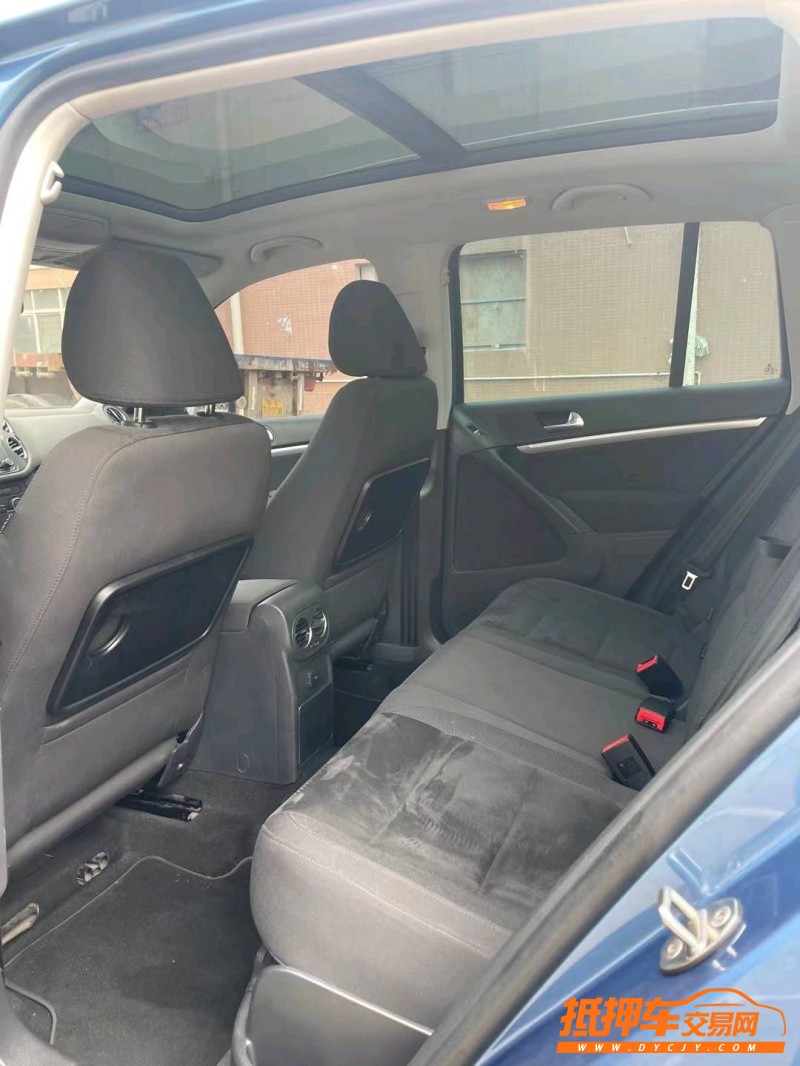 东莞16年大众途观5