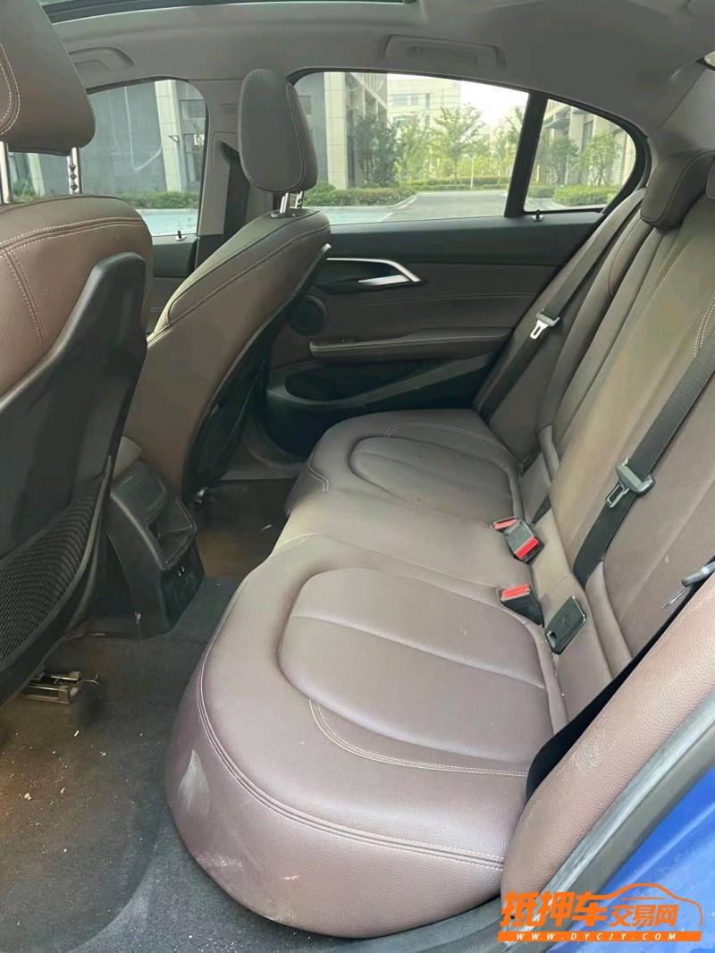 徐州20年宝马1系4