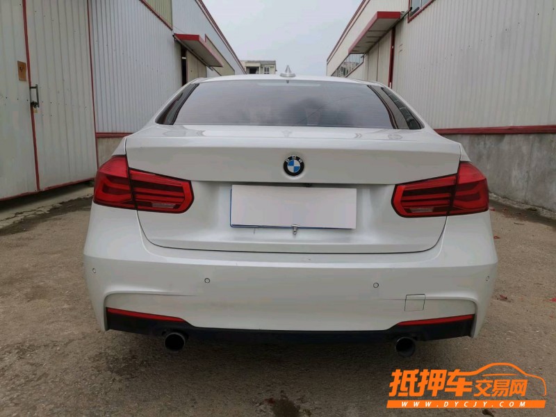徐州16年宝马3系9