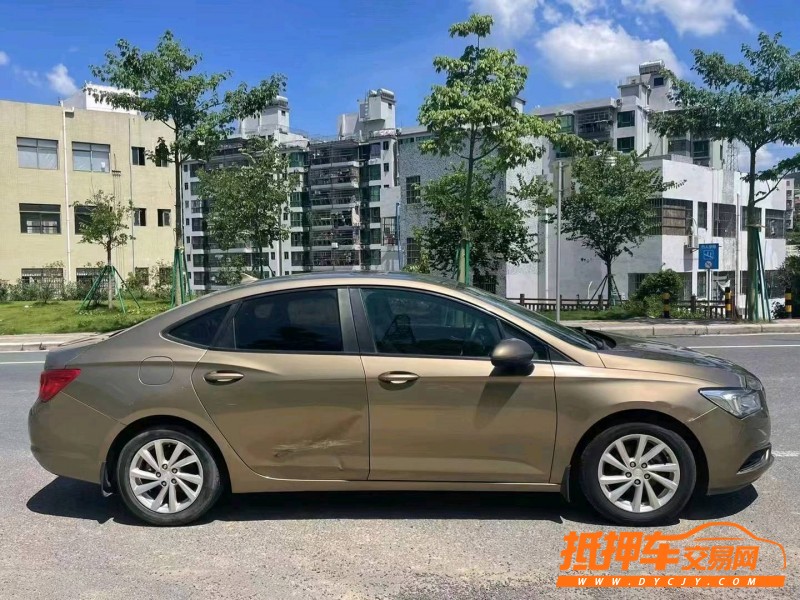 广州16年别克威朗4