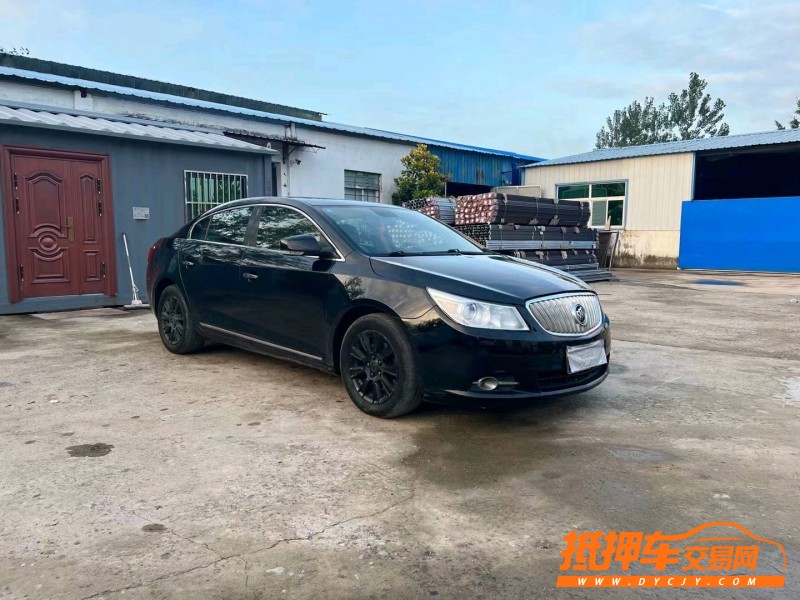 徐州10年别克君越3