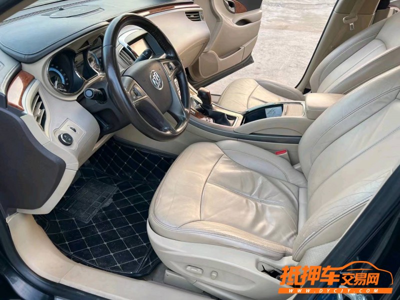 徐州10年别克君越5