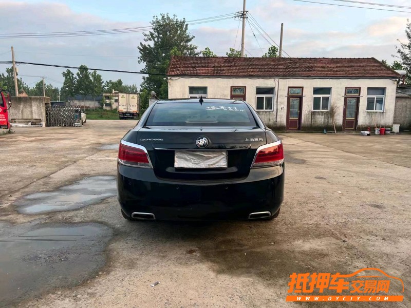 徐州10年别克君越9