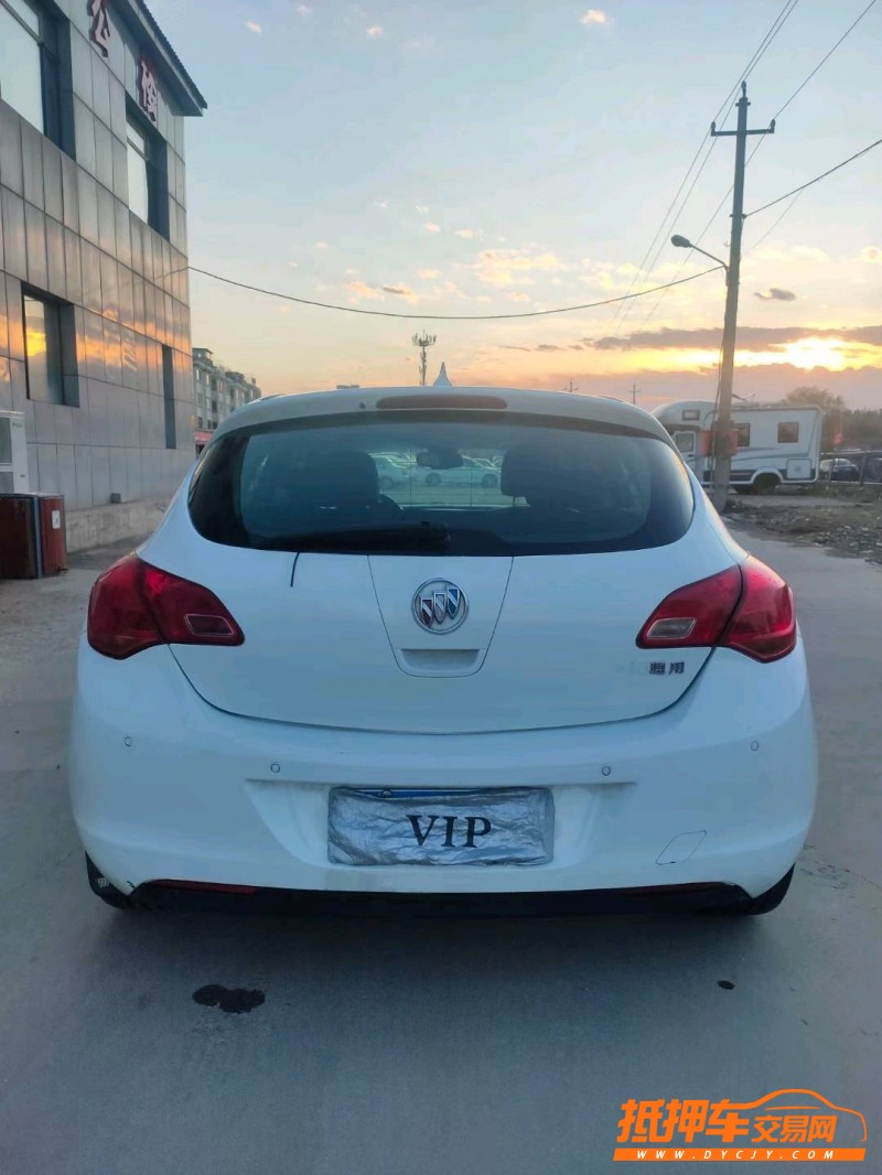 沈阳11年别克英朗3