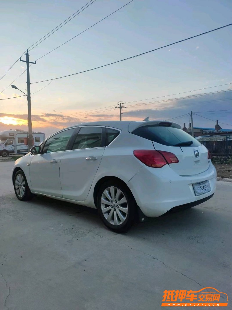 沈阳11年别克英朗6