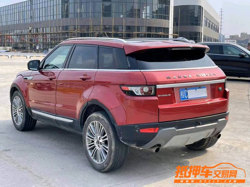 广州12年路虎极光4