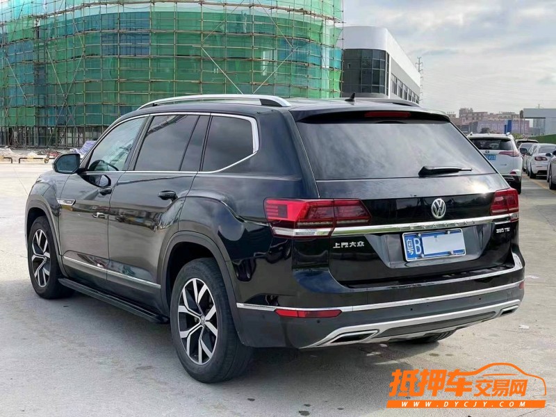 广州17年大众途昂4
