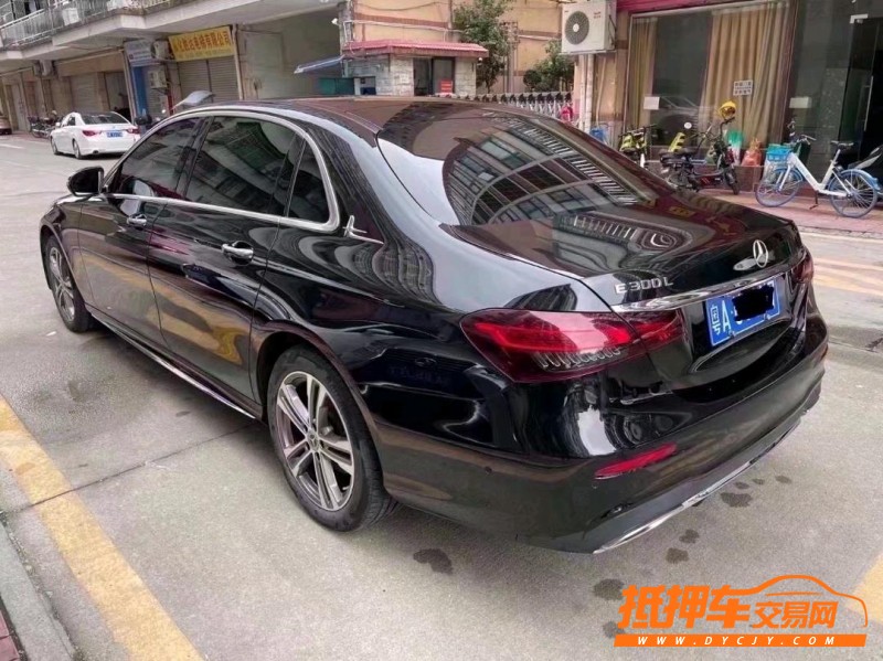 广州21年奔驰E9