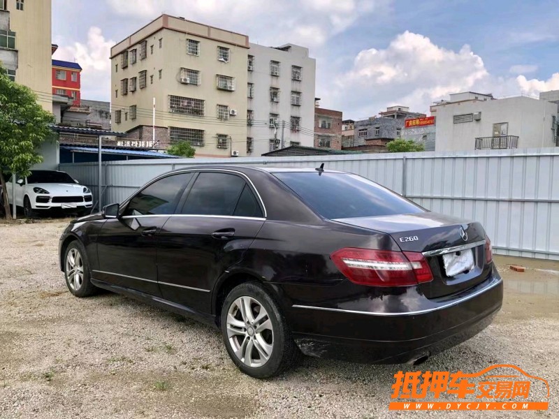 广州10年奔驰E4
