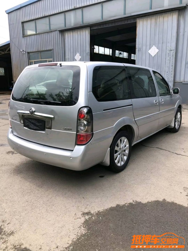 沈阳13年别克GL86