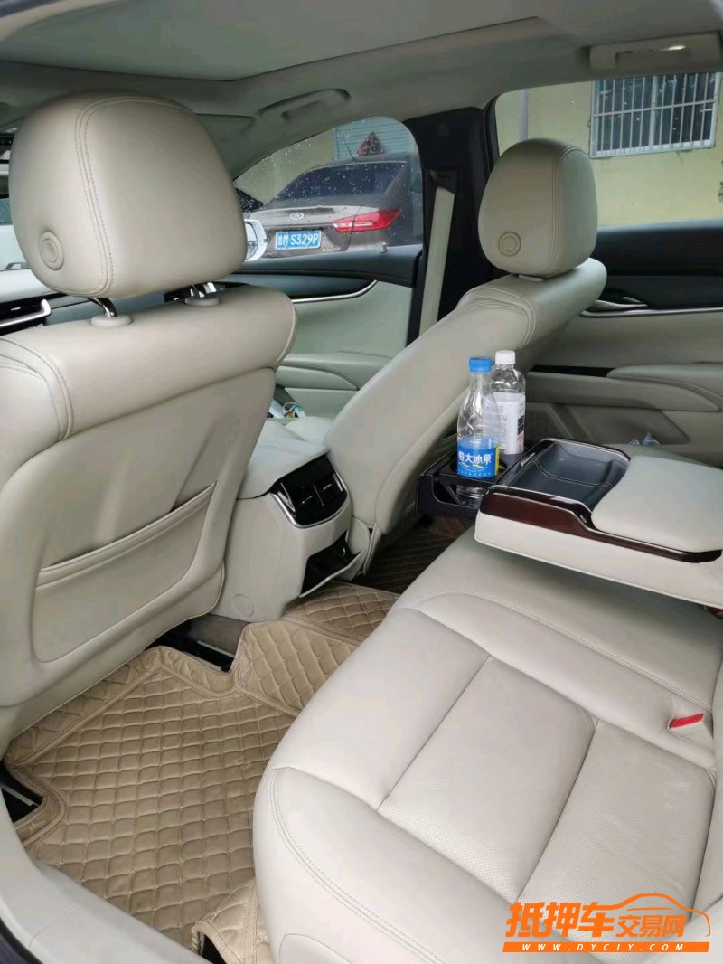 济宁16年凯迪拉克XTS7