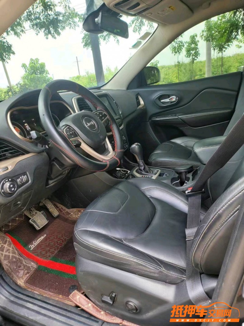 烟台16年Jeep自由光2